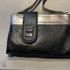 Steve Madden two compartment purse/wallet black:silver